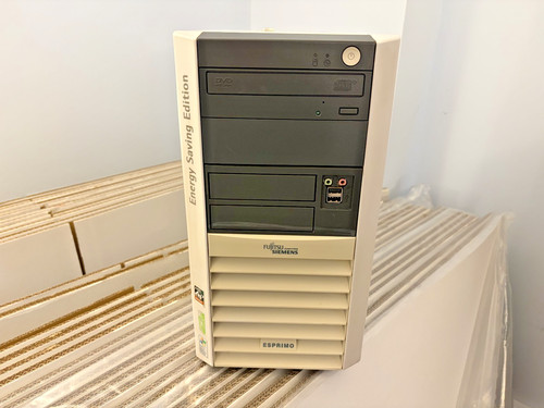 Vintage fujitsu esprimo p5600 - fujitsu,